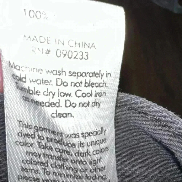 Black distressed button fly size 28 high rise straight jeans - Picture 10 of 13